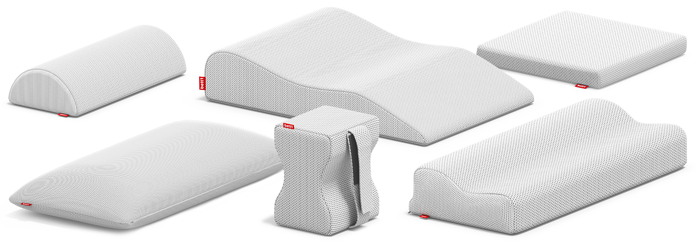 Grafika ukazująca wszystkie poduszki z asortymentu bett1: poduszka wiskoelastyczna mała i duża, poduszka kolanowa, poduszka ergonomiczna, poduszka półrolka oraz poduszka przeciwżylakowa.