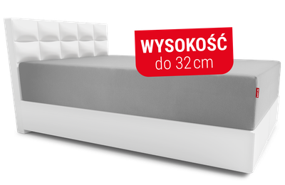 Łóżko z materacem FLIP na który nałożone jest wysokie prześcieradło z gumką. Biały napis na czerwonym tle: wysokość do 32 cm.